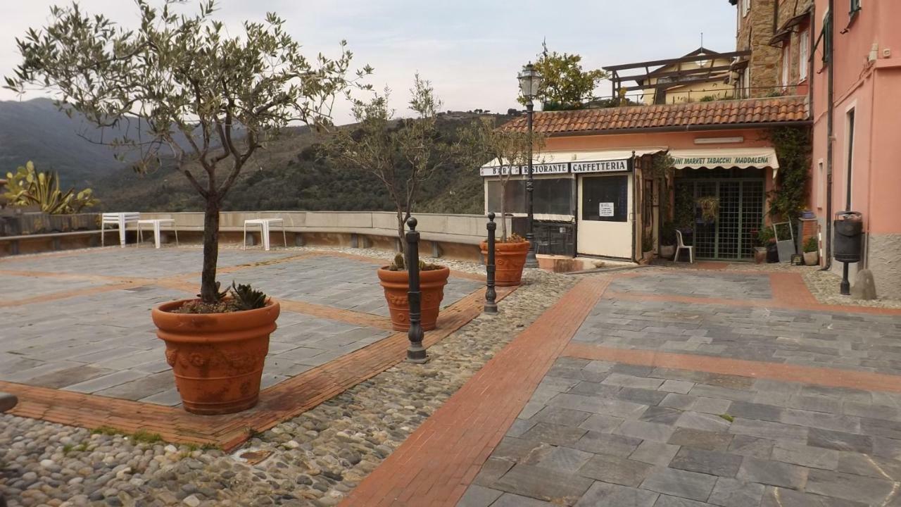 Villa Ca Delle Rondini Civezza Exterior foto